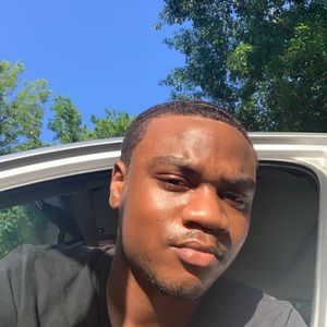 Meet your Posher, Beniah